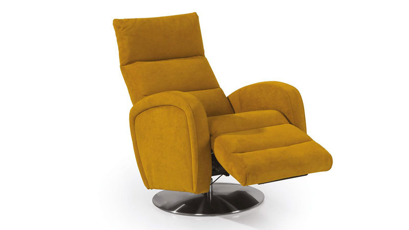 Novara pihrnő fotel kényelmi beállításokkal